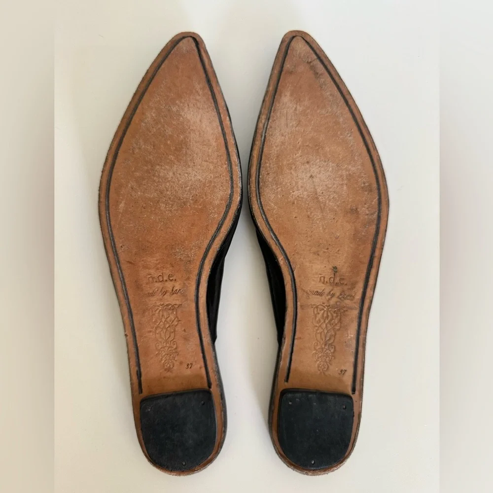 N.D.C. Made By Hand | Vintage Black Leather Pointed Slipper Mules | 37 (6-6.5) - Picture 9 of 9